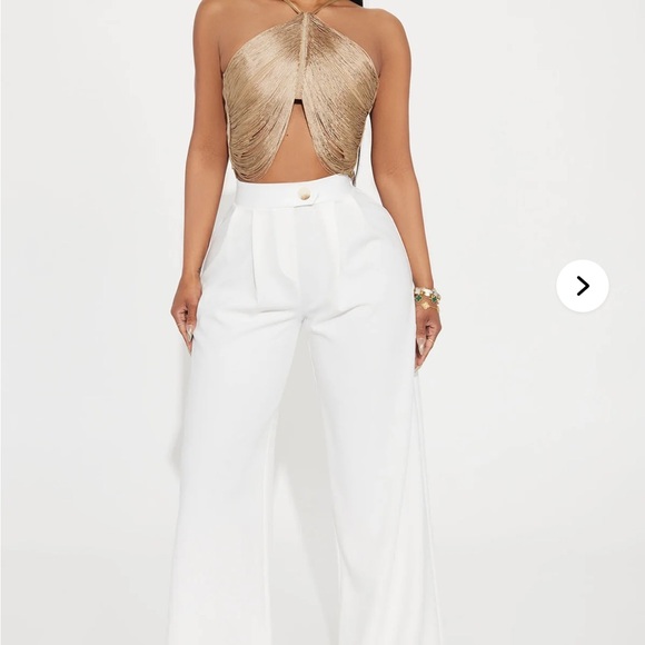 Fashion Nova Metallic Gold Halter Crop Top - Picture 2 of 7